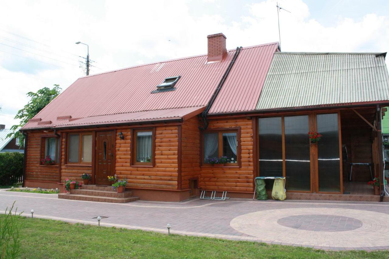 Kama Pokoje Goscinne Bialowieza Bagian luar foto